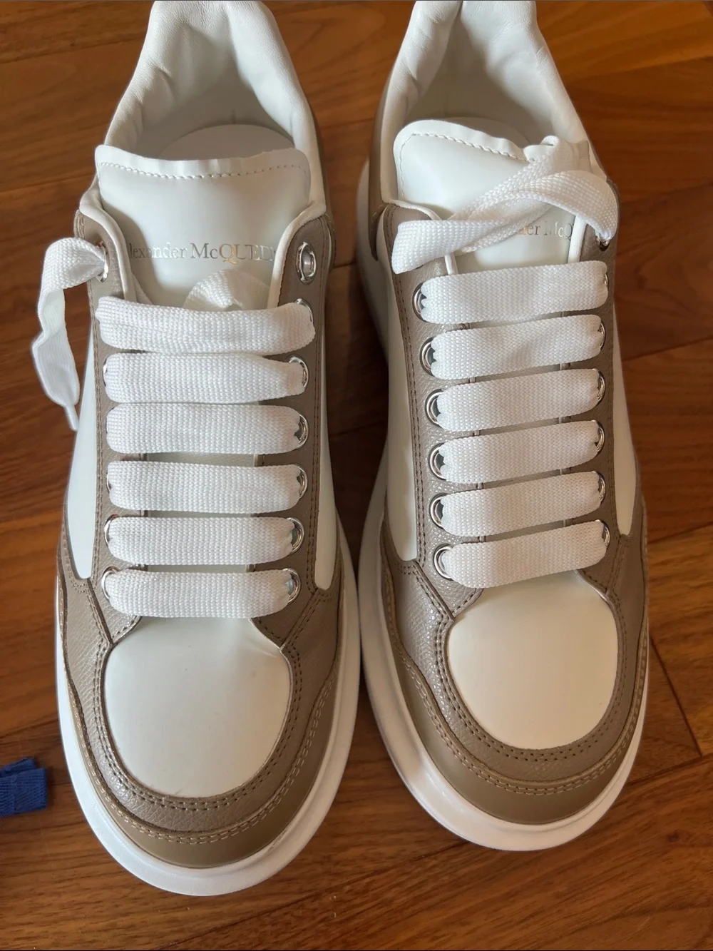 Alexander McQUEEN Men’s White and Taupe Leather Sneakers